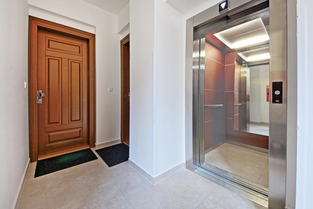 Nabo Apartments Прага Екстериор снимка