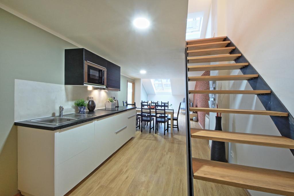 Nabo Apartments Прага Стая снимка