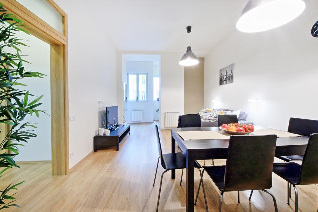 Nabo Apartments Прага Стая снимка