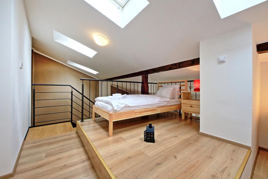 Nabo Apartments Прага Екстериор снимка