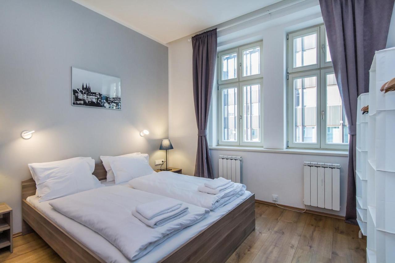 Nabo Apartments Прага Екстериор снимка
