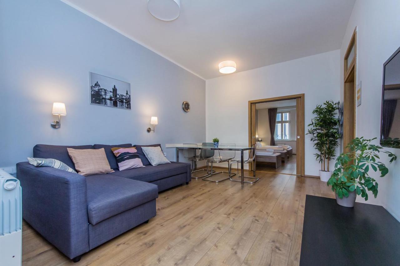 Nabo Apartments Прага Екстериор снимка