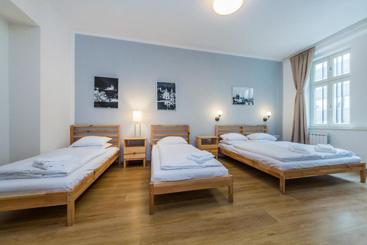 Nabo Apartments Прага Екстериор снимка