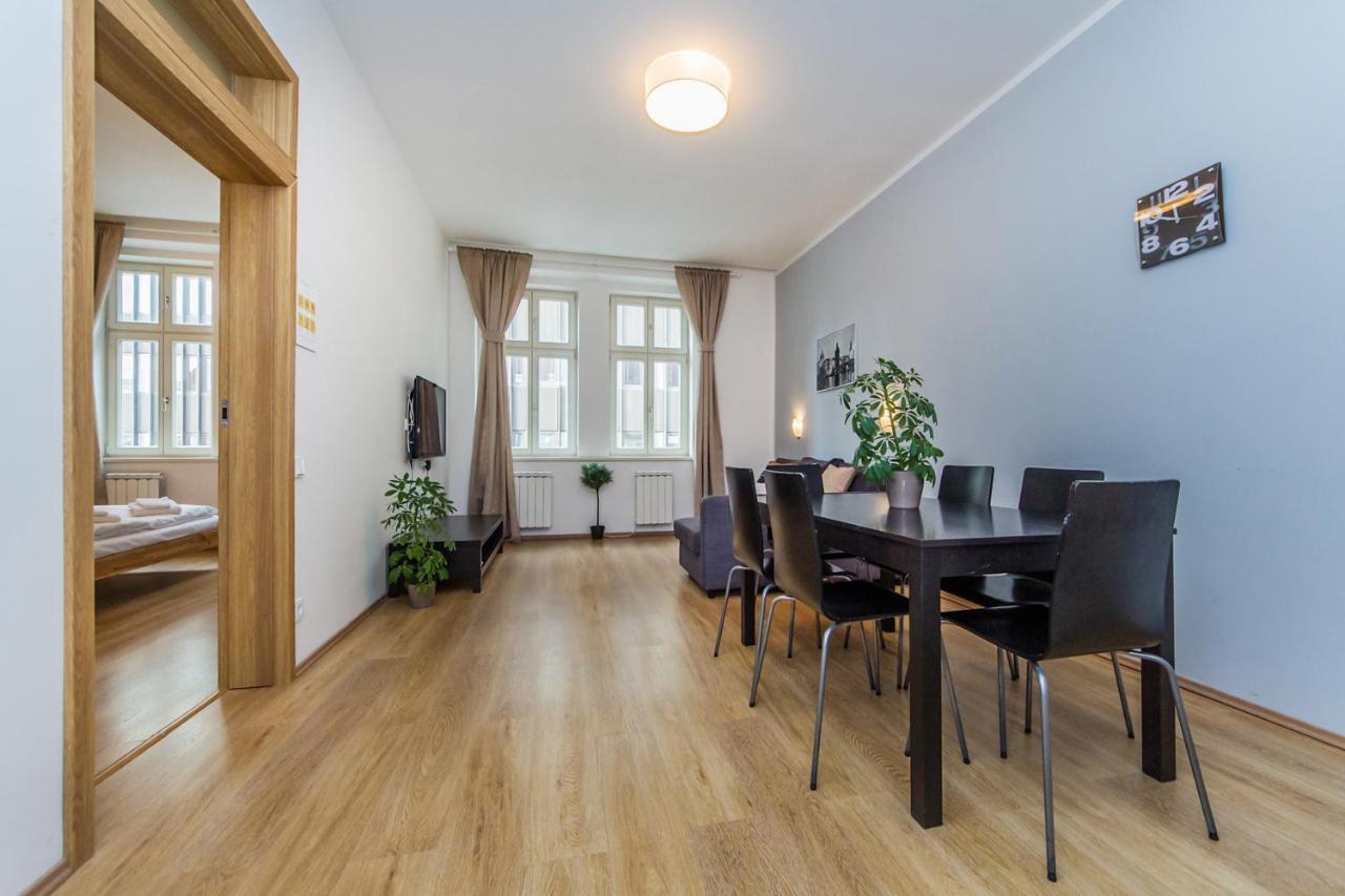 Nabo Apartments Прага Екстериор снимка