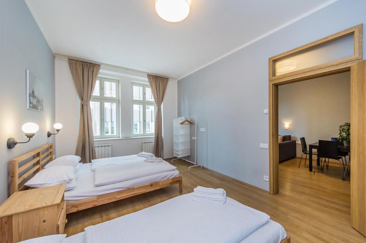 Nabo Apartments Прага Екстериор снимка